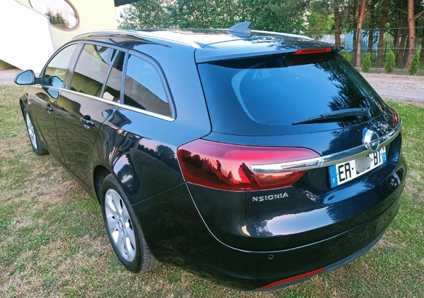 Opel Insignia cena 32900 przebieg: 211000, rok produkcji 2016 z Jarosław małe 191